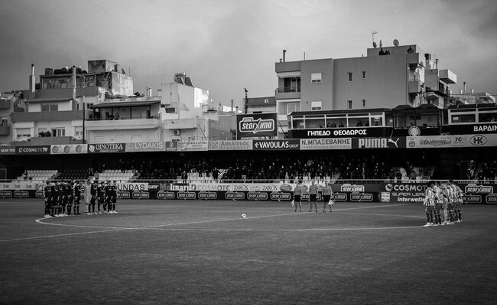 Ασπρόμαυρες οι εικόνες της Super League στη μνήμη του 19χρονου Άλκη