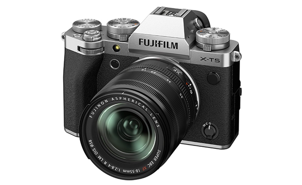 Η Fujifilm παρουσιάζει την FUJIFILM X-T5