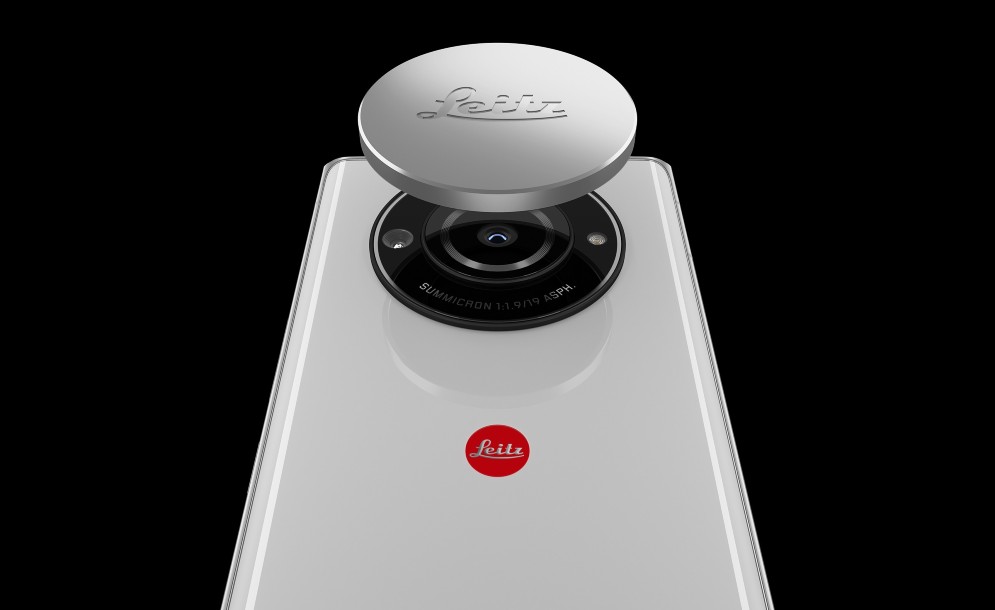 Και δεύτερο smartphone από τη Leica αποκλειστικά για την Ιαπωνία